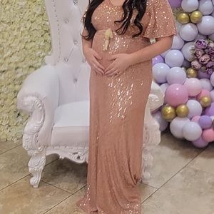 Formal Maternity dress size 8, worn once